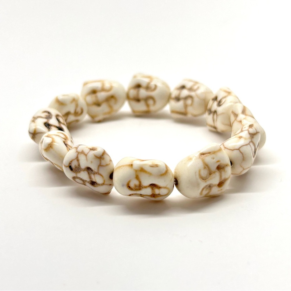 Buddha Howelite Stretch Bracelet